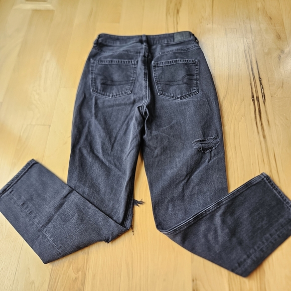 American Eagle Comfort Stretch Black Boyfriend Jeans Distressed Size 2 Regular - Picture 6 of 9
